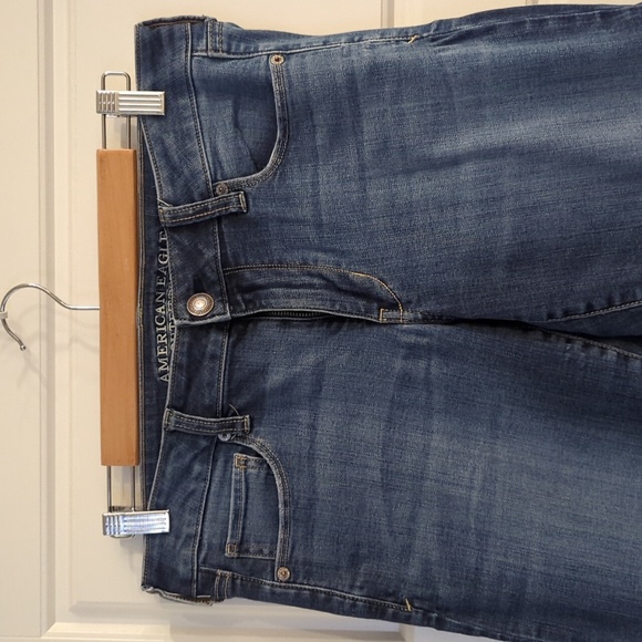 Blue Jeans - Picture 2 of 9